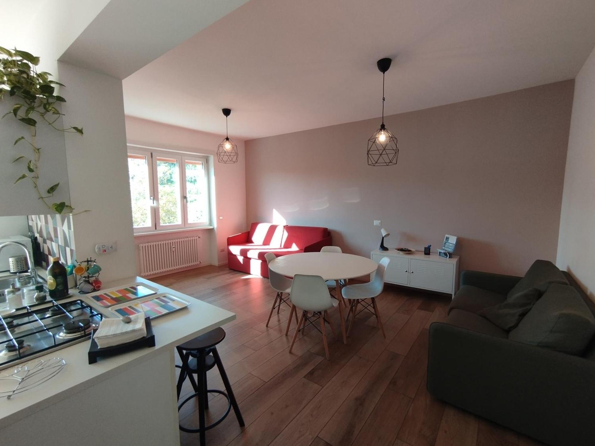 L' Interno 22 * Rom